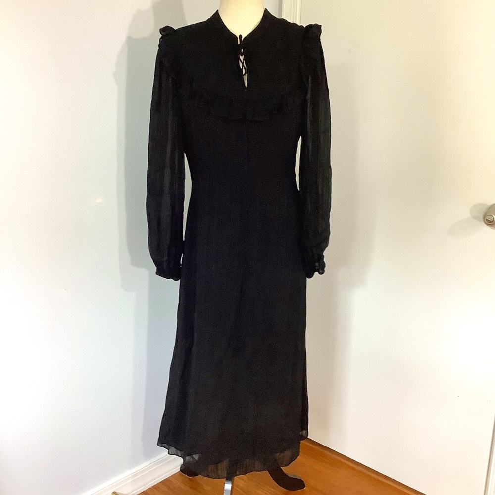 NWT WILFRED SIZE 8 BLACK MAXI DRESS CRINCKLED VISCOSE LONG SLEEVE CLASSIC